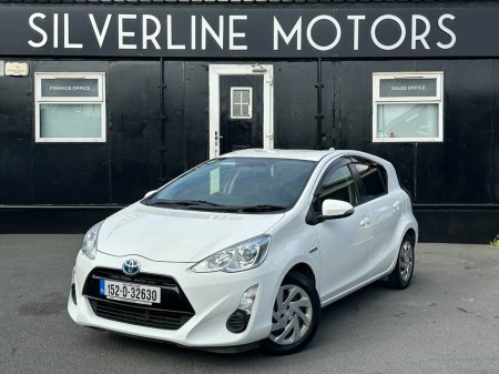 2015 Toyota Aqua 1.5 HYBRID AUTOMATIC