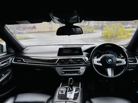 2018 BMW 7-Series - photo 6