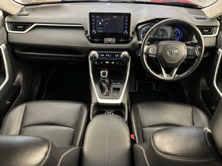 2020 Toyota RAV4 - photo 8