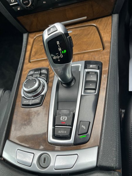 2011 BMW 7-Series - photo 27