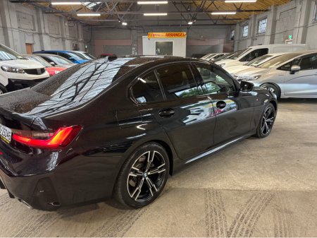2023 BMW 3-Series - photo 2