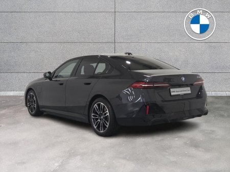 2026 BMW 5-Series - photo 2