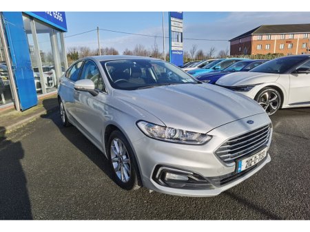 2021 Ford Mondeo - photo 3