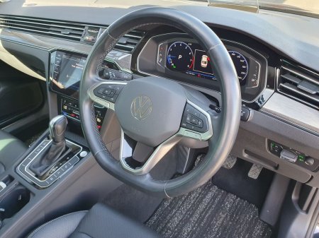 2023 Volkswagen Passat - photo 12
