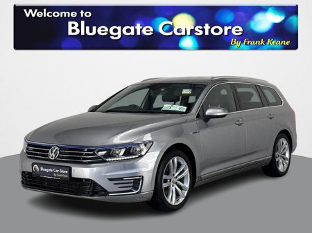 2017 Volkswagen Passat GTE 1.4 TSI HIGHLINE **FRONT HEATED SEATS**FULL BLACK LEATHER INTERIOR**APPLE CARPLAY/ANDROID AUTO**