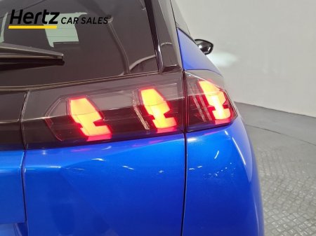 2023 Peugeot 2008 - photo 8
