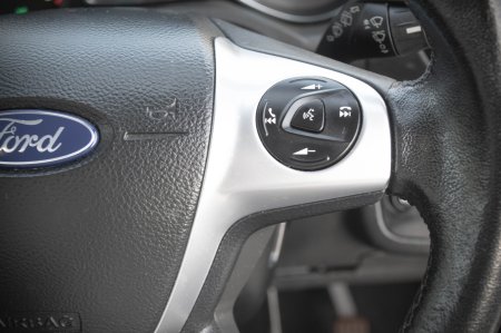 2016 Ford Kuga - photo 20