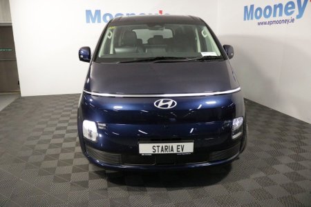 2027 Hyundai Staria - photo 5
