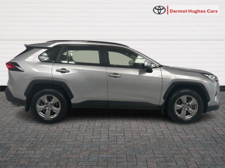 2022 Toyota RAV4 - photo 3