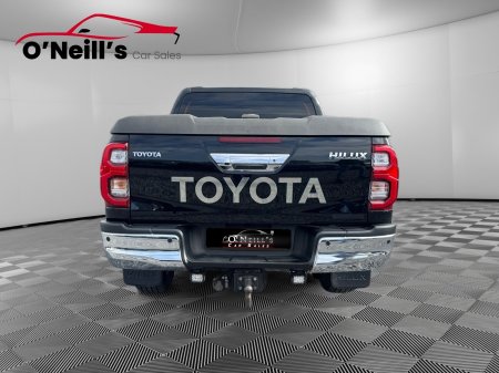 2021 Toyota Hilux - photo 5