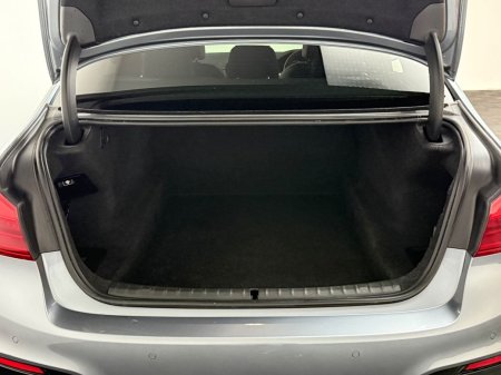 2017 BMW 5-Series - photo 16