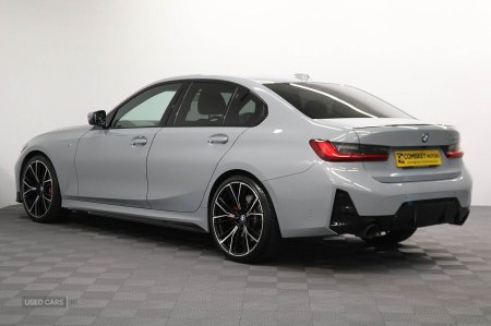 2024 BMW 3-Series - photo 5