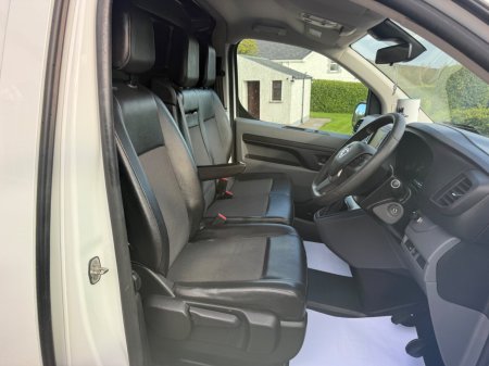 2020 Vauxhall Vivaro - photo 10