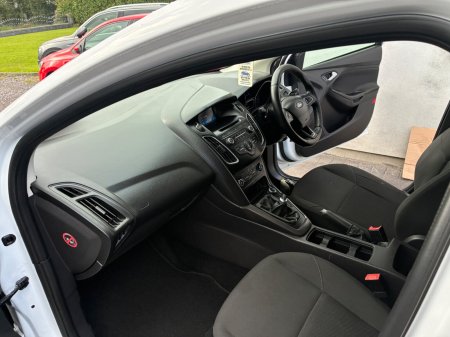 2015 Ford Focus - photo 20