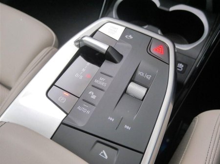 2025 BMW X1 - photo 10