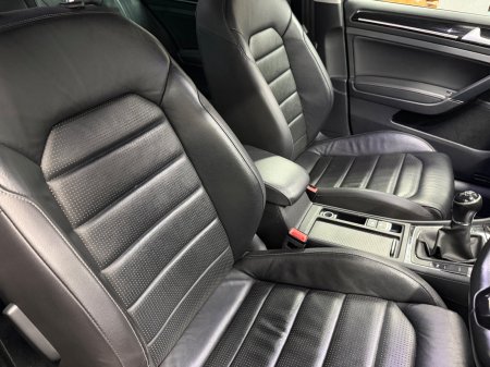 2020 Volkswagen Golf - photo 12
