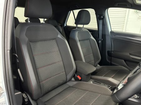 2021 Volkswagen T-Roc - photo 22