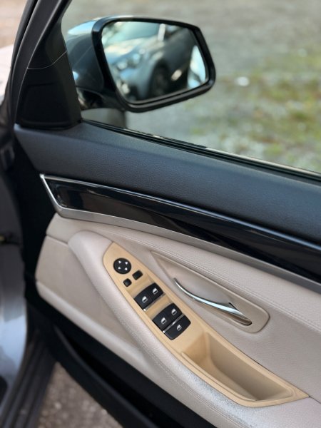 2012 BMW 5-Series - photo 33