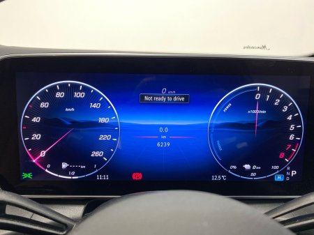 2025 Mercedes-Benz GLC - photo 9