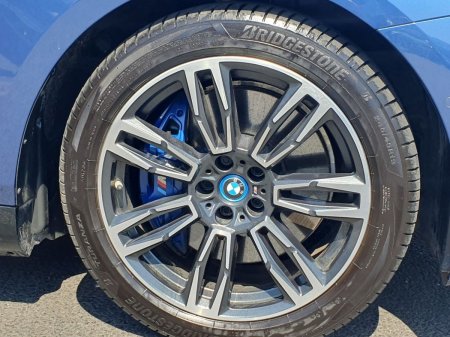 2024 BMW i5 - photo 14