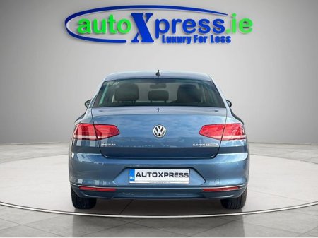 2017 Volkswagen Passat - photo 16