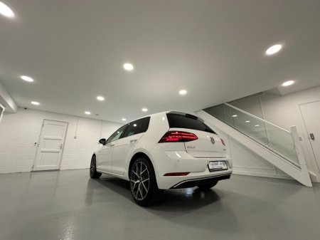 2020 Volkswagen Golf - photo 14