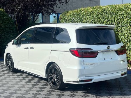 2021 Honda Odyssey - photo 5