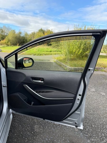 2023 Toyota Corolla - photo 4