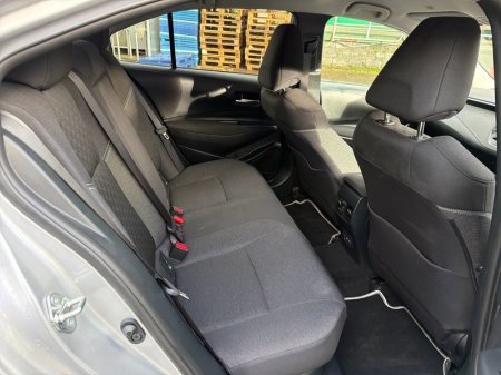 2025 Toyota Corolla - photo 13