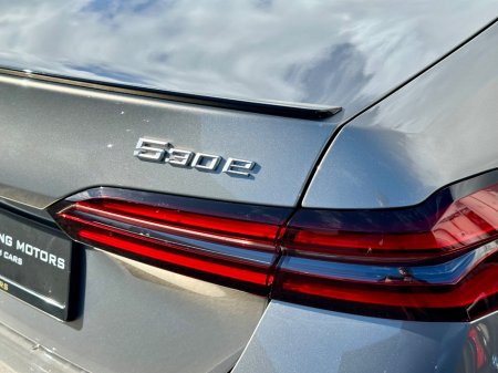 2026 BMW 5-Series - photo 8