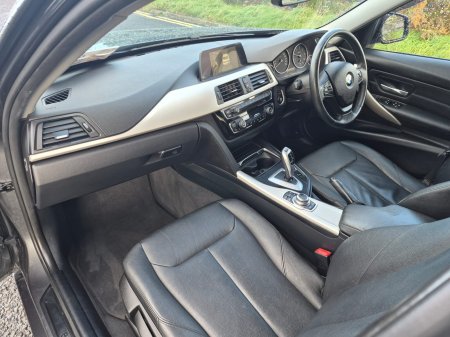 2017 BMW 3-Series - photo 13