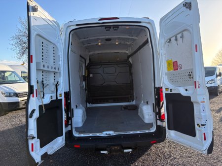 2018 Ford Transit - photo 11