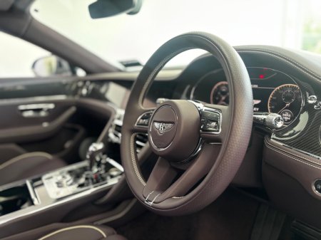 2024 Bentley Flying Spur - photo 15