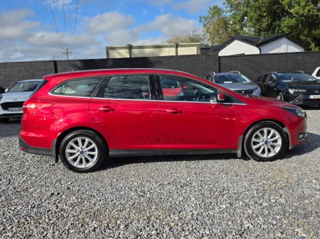 2018 Ford Focus - photo 11