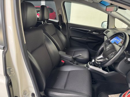 2017 Honda Fit - photo 14