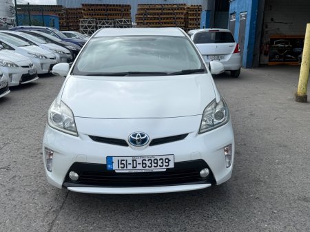 2015 Toyota Prius - photo 2