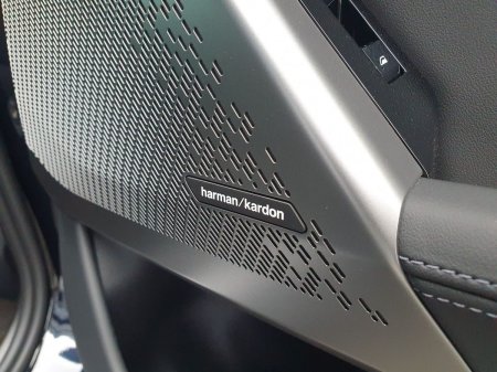 2026 BMW 5-Series - photo 24