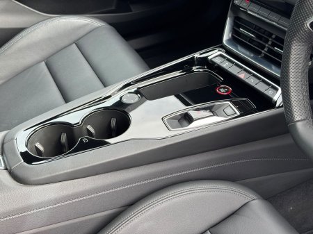2024 Audi e-tron GT - photo 11