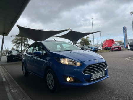 2013 Ford Fiesta - photo 3