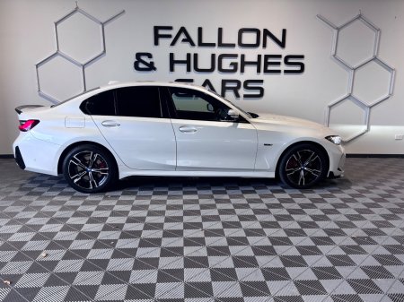 2023 BMW 3-Series - photo 4