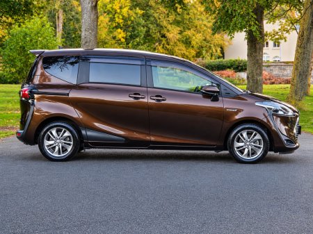 2019 Toyota Sienta - photo 8