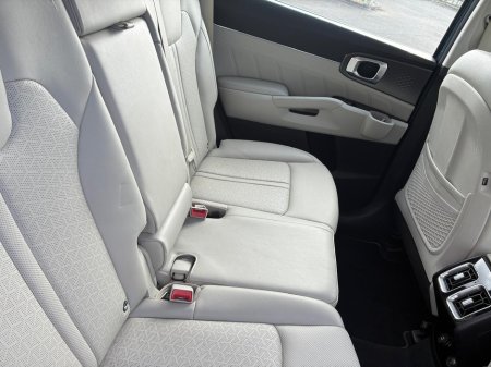 2023 Kia Sorento - photo 6