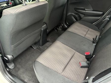 2018 Honda Fit - photo 13