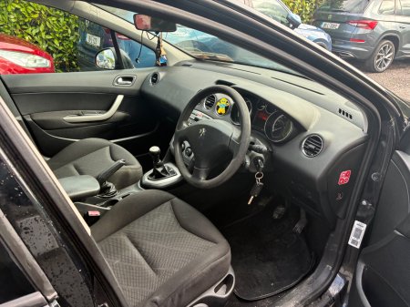 2010 Peugeot 308 - photo 9