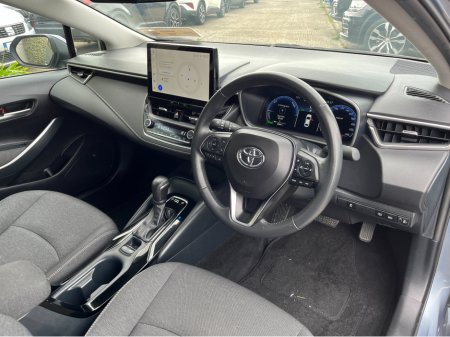 2025 Toyota Corolla - photo 14