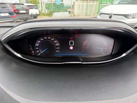 2022 Peugeot 5008 - photo 23