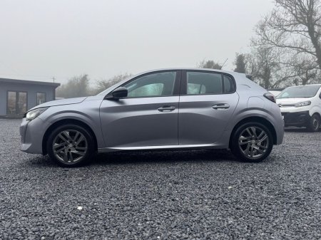 2022 Peugeot 208 - photo 4