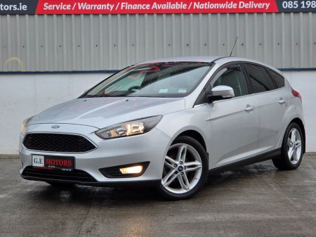 2015 Ford Focus - photo 16