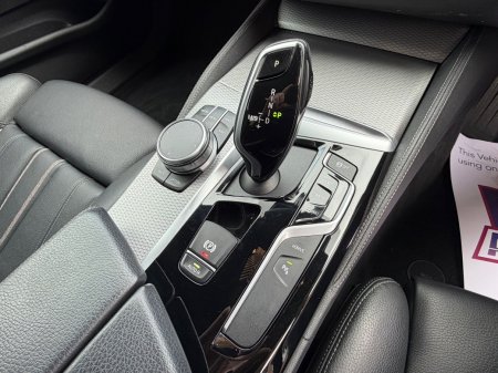 2020 BMW 5-Series - photo 26