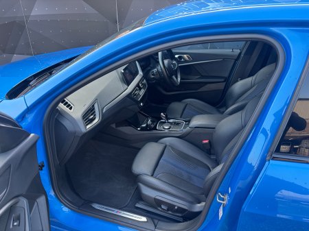 2021 BMW 1-Series - photo 10